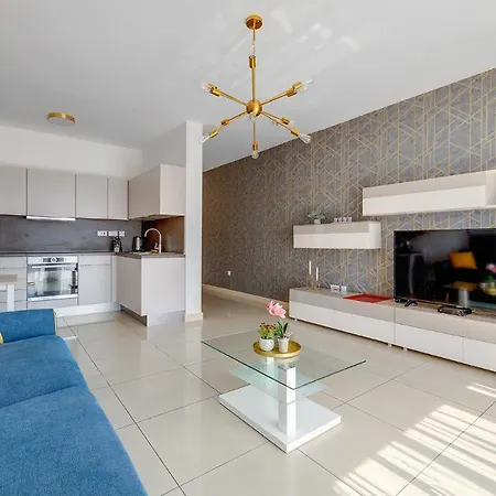 Luxury Apartment With Balcony, Central Area Gzira Exterior photo