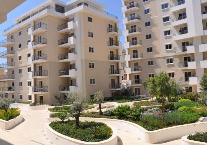 Apartment Luxury With Balcony, Area *
