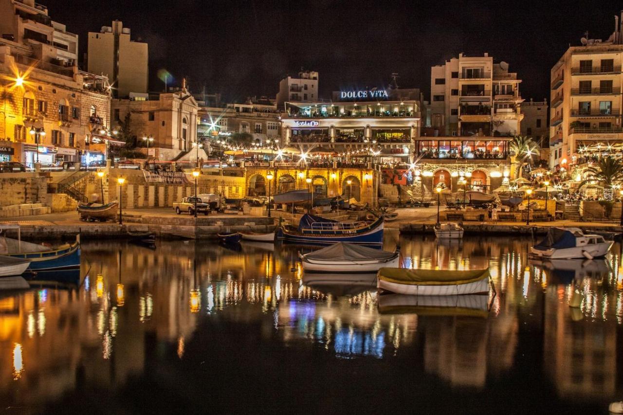 Apartment Luxury With Balcony, Area Gzira